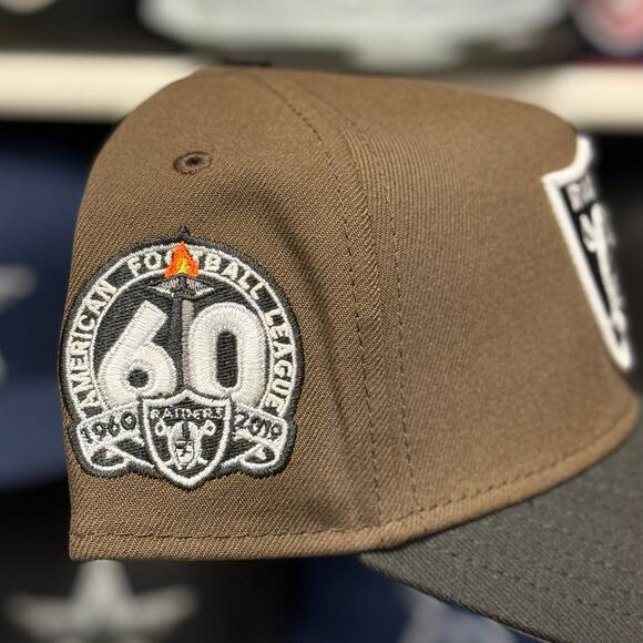 New Era Raiders '60th Anniversary' A-Frame 9FORTY Snapback - Picture 3 of 4